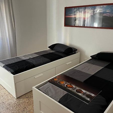 Casa Vacanze Dalla Lory Rimini Eksteriør bilde