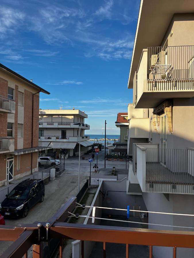 Casa Vacanze Dalla Lory Rimini Eksteriør bilde